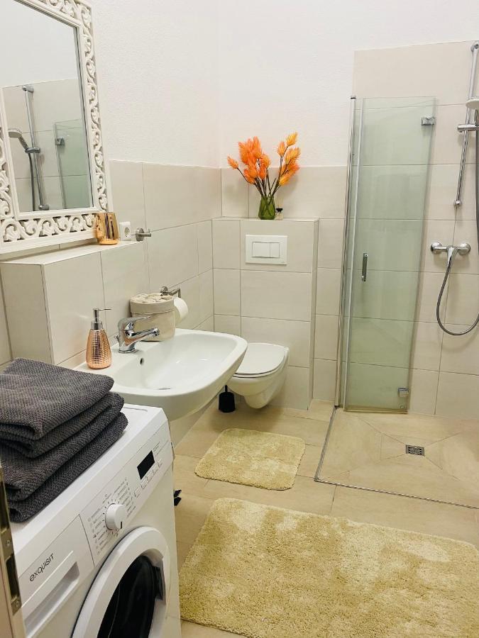 Aurum Apartment Kirchheim am Neckar المظهر الخارجي الصورة
